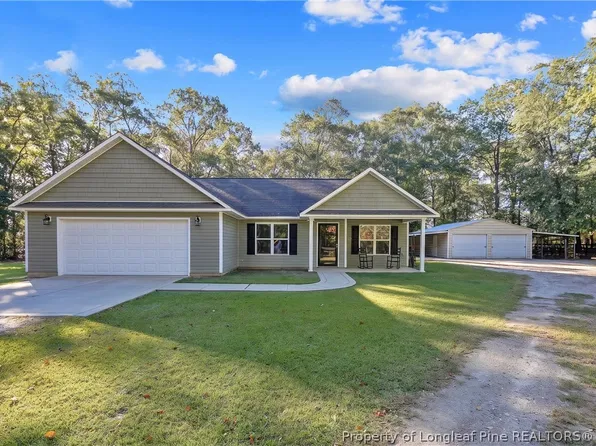 8011 Chickenfoot Rd, Saint Pauls, NC 28384