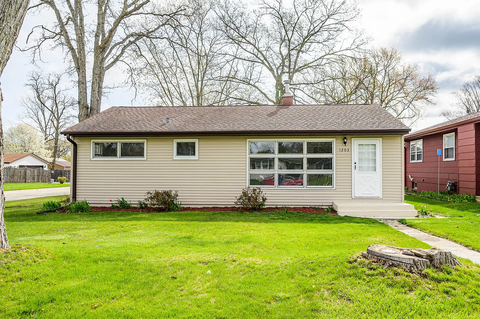 1203 Landon Ave photo 1
