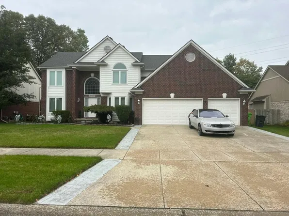 46552 Leanna Dr, Macomb, MI 48044