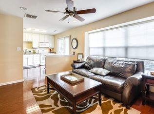 301 Coventry Way #301, Mount Laurel, NJ 08054