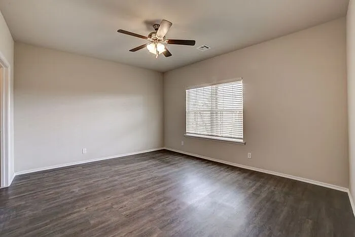 2420 W Imperial Ct — Photo 26