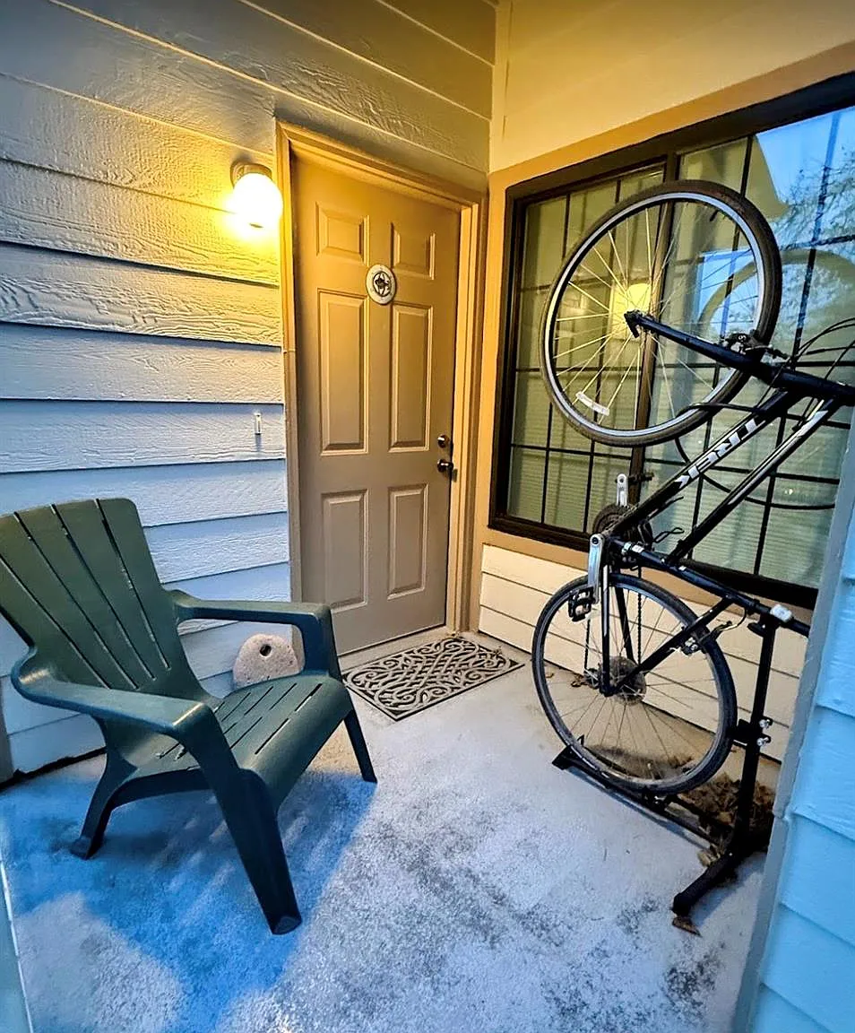 1 bed, 1.0 bath, 651 sqft, $1,775 — Photo 2