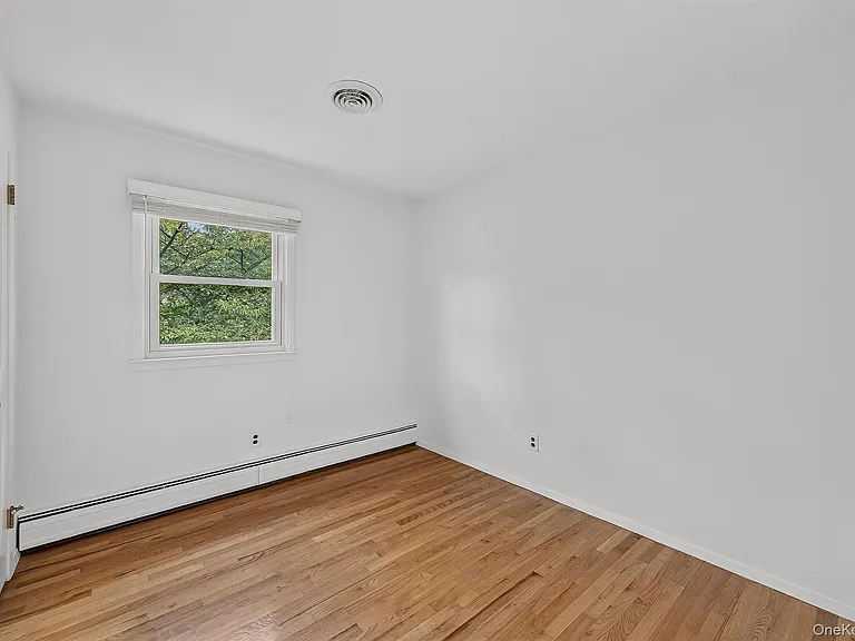 234 Betsy Ross Dr — Photo 24