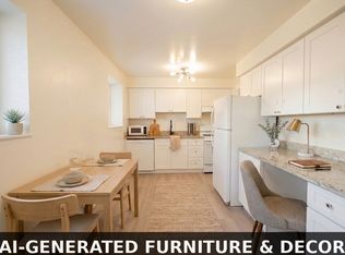 2220 E Murray Holladay Rd APT 122, Holladay, UT 84117