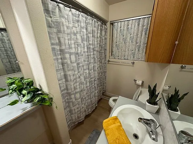 702 S 48th Ave — Photo 33