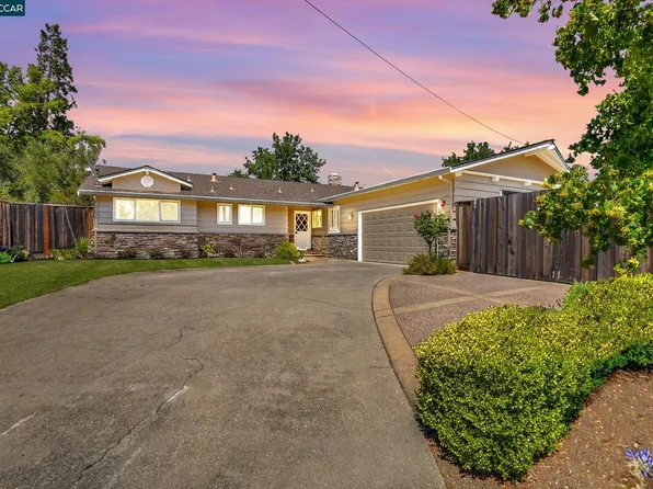 18 Del Rio Ct, Lafayette, CA 94549