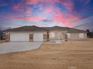 10399 5th Ave, Hesperia, CA 92345