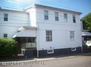 326 W 18th St, Hazleton, PA 18201