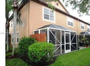 1621 Barcelona Way #6-32, Weston, FL 33327