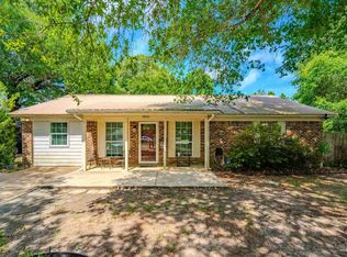 5800 Wickford Ln, Pensacola, FL 32526