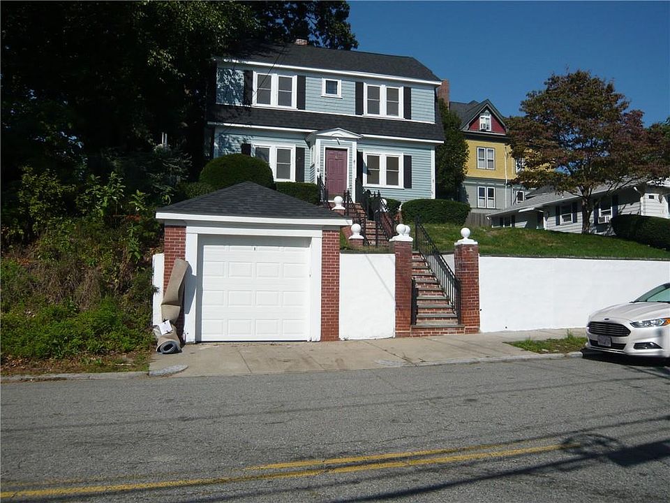 106 Huxley Ave, Providence, RI 02908 Zillow