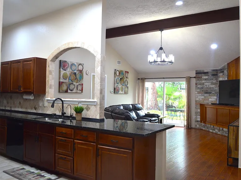 20010 Fort Bowie Ct — Photo 16