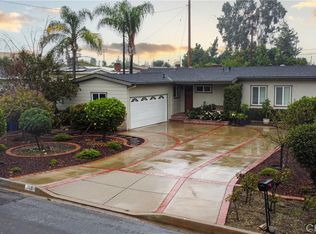 702 W Carter Dr, Glendora, CA 91740