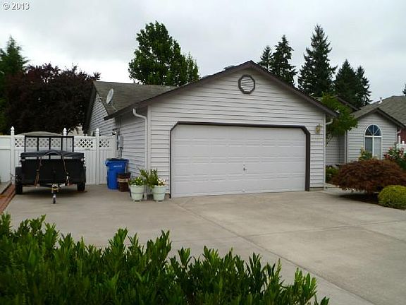 2nd image of 7206 NE 160th Pl