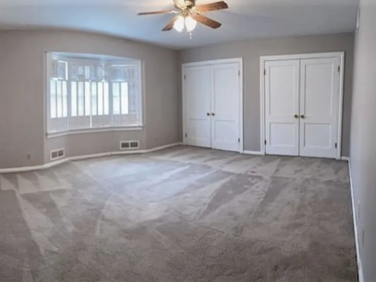 1107 S Yates St — Photo 12