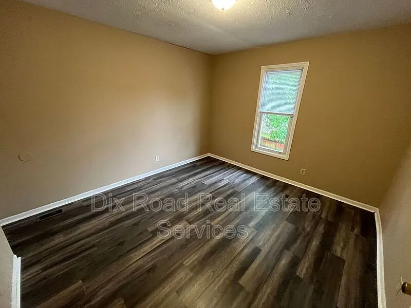 Thumbnail 15