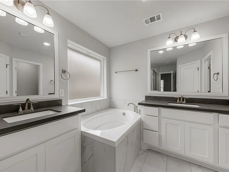 6219 Southern Cross Dr — Photo 12