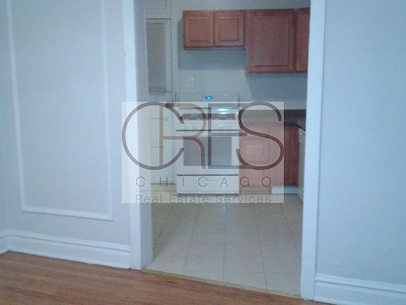 5th image of 1239 W Chase Ave APT 2