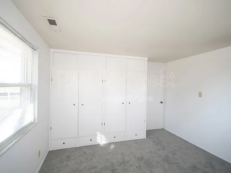 8636 E Edgewood Ave — Photo 12