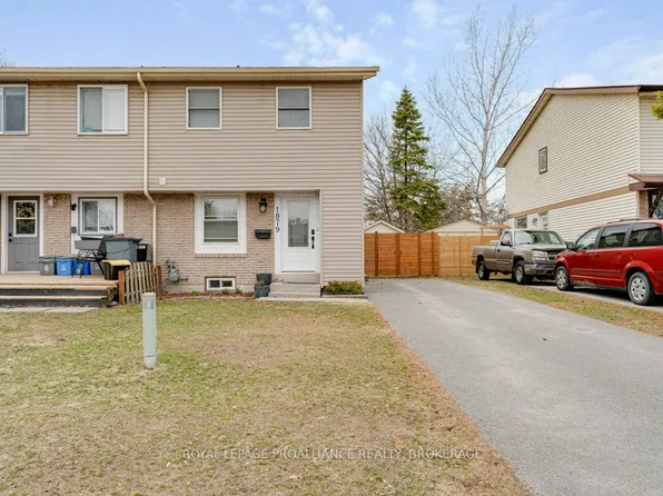 1079 Basswood Pl, Kingston, ON K7P 1K4
