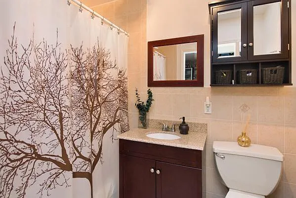 Sold by Keller Williams NYC | media 2