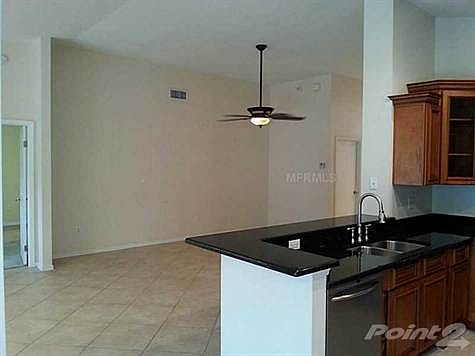 3rd image of 11834 Derbyshire Dr