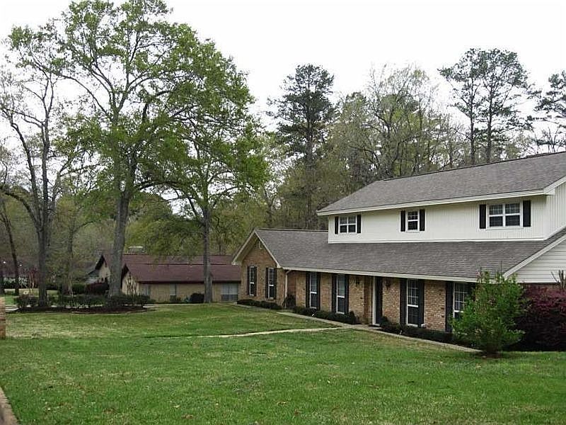 1st image of 3701 Buckingham Dr