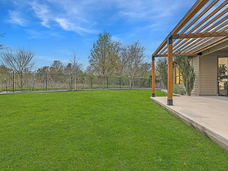 3118 Corbin Ln — Photo 24