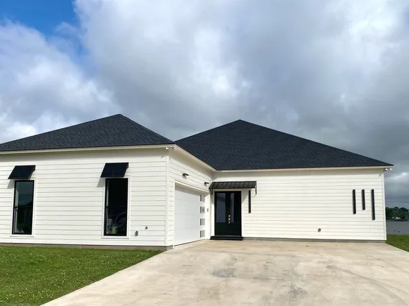7843 Cutt Pointe Dr, Ventress, LA 70783