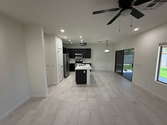 5th image of 21290 N 94th Ln