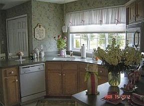 1st image of 32 Stonemeadow Dr