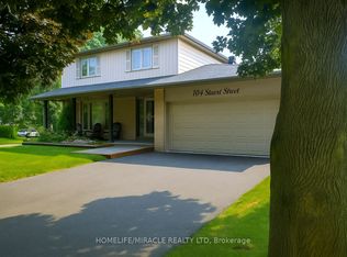 104 Stuart St, Whitchurch Stouffville, ON L4A 4S2