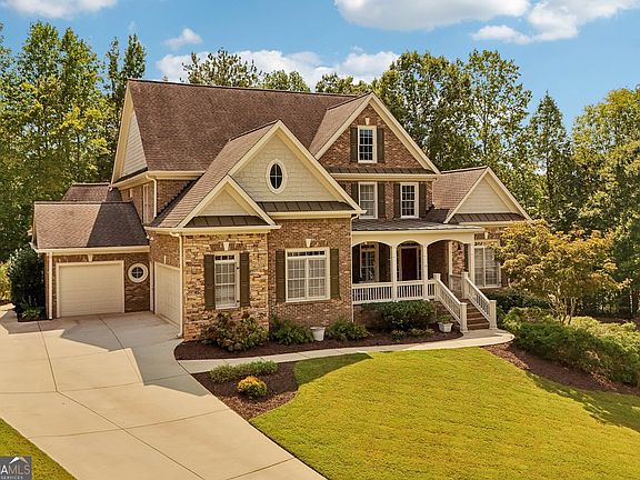 3rd image of 205 Fairway Overlook Dr