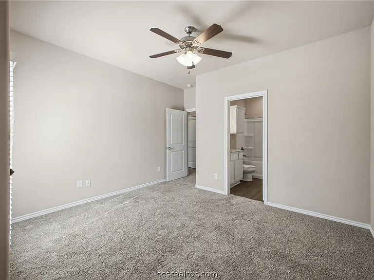 536 Momma Bear Dr — Photo 30