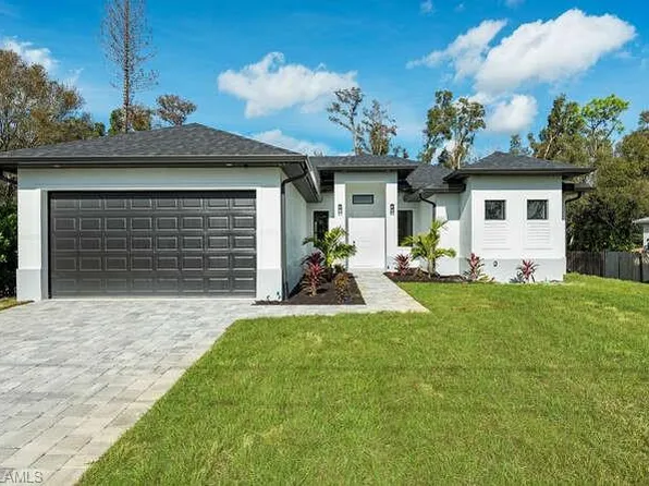 8341 Cypress DR S, FORT MYERS, FL 33967