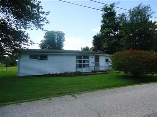 1346 W Crandall St, Mitchell, IN 47446