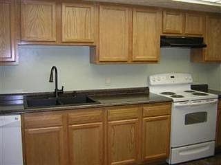 1st image of 3148 Bay Landing Dr #32