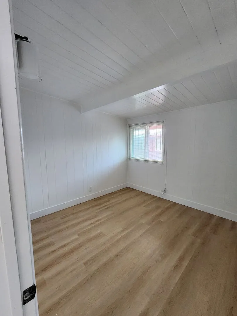 1 bed, 1.0 bath, 700 sqft, $1,629 — Photo 3