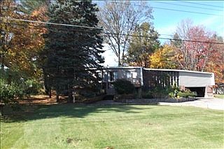 2nd image of 3150 Johann Dr