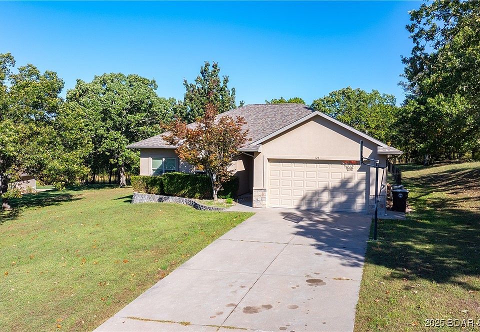 1st image of 123 Joy Cir