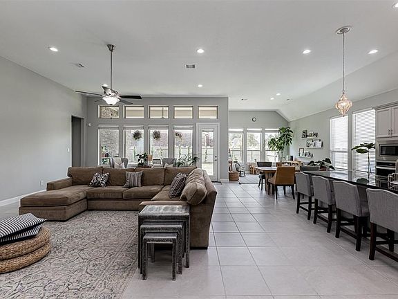 4th image of 1104 Great Grey Owl Ct