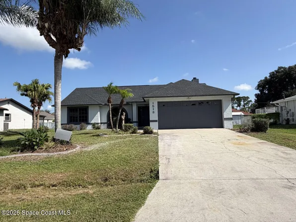 1513 Heartwellville St NW, Palm Bay, FL 32907