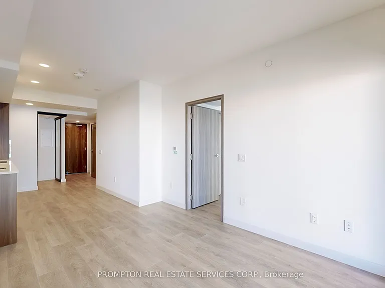 3 Concord Cityplace Way #2606 — Photo 24