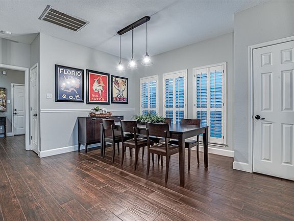 5th image of 533 Raintree Cir