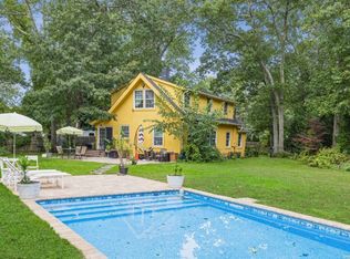 15 Goodale Ct, Riverhead, NY 11901