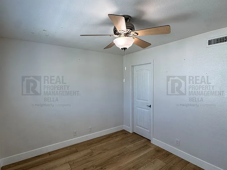 30882 Kiowa River Ct — Photo 44