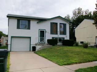 427 Mormon Trl, Lincoln, NE 68521