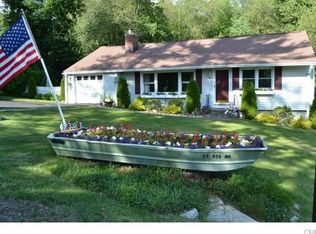 3 Main Dr, Brookfield, CT 06804