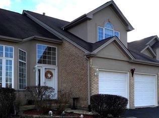 1017 Birch Ln, Romeoville, IL 60446