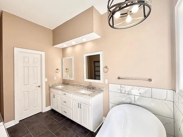 6181 Royal Palms Dr — Photo 29